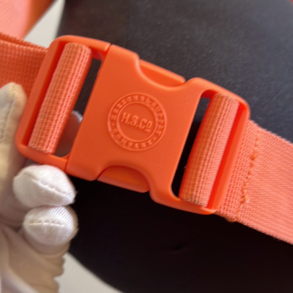 Herschel Belt Bag Fanny Pack - Picture 5 of 14